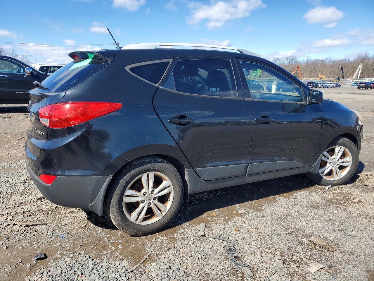 HYUNDAI TUCSON 2011 — 4