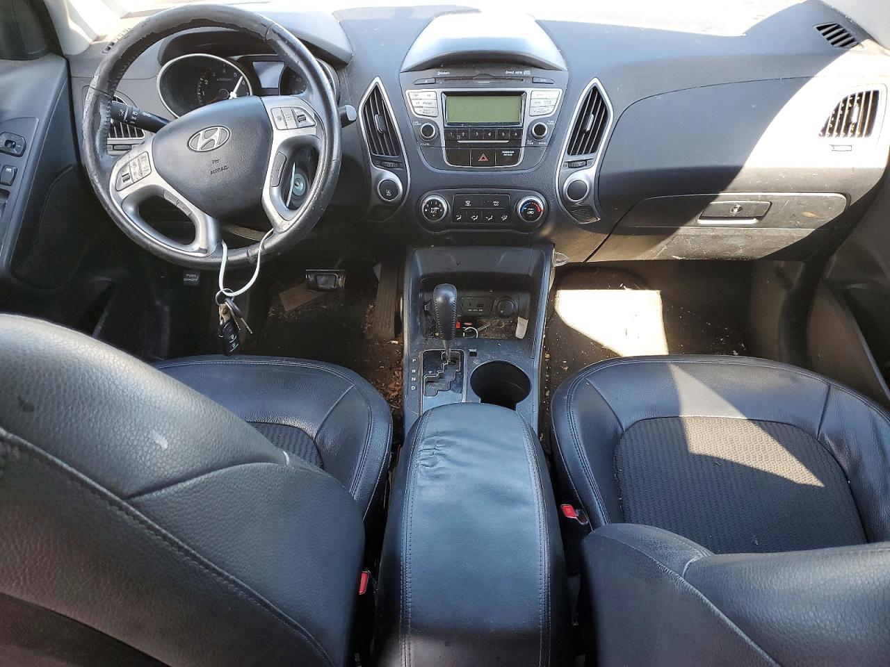 HYUNDAI TUCSON 2011 — 9