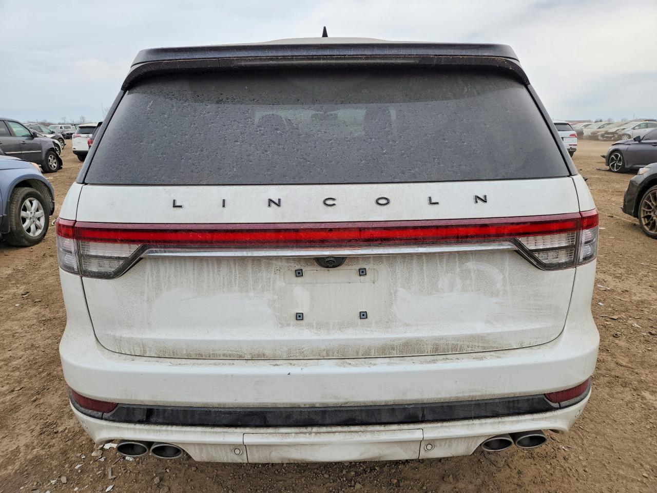 LINCOLN AVIATOR 2023 — 7