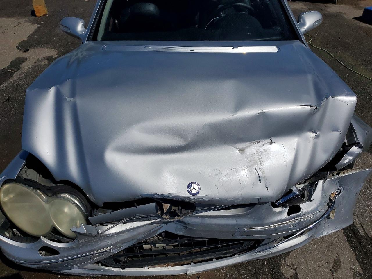 MERCEDES-BENZ CLK 2008 — 12