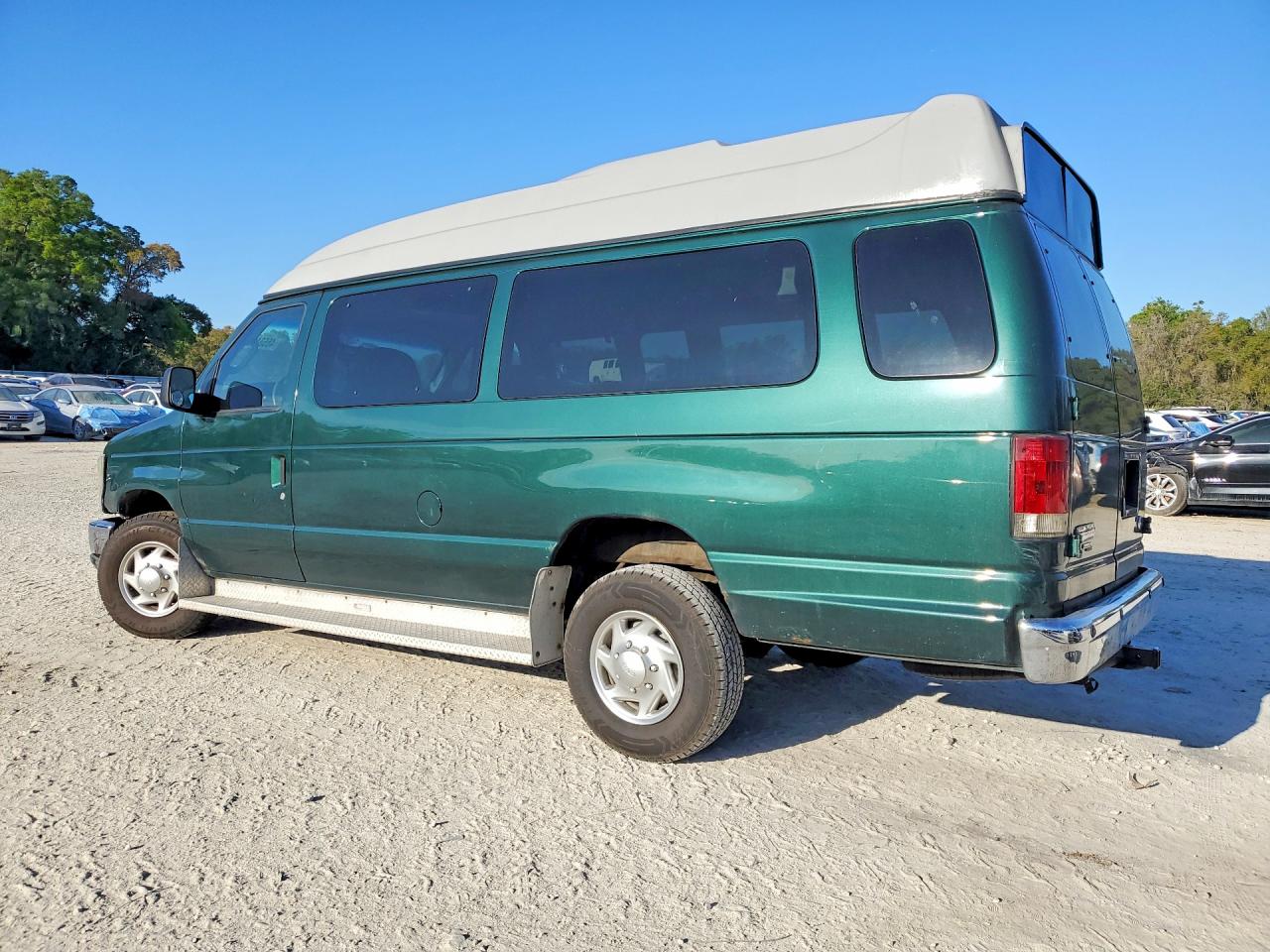 FORD ECONOLINE 2008 — 3