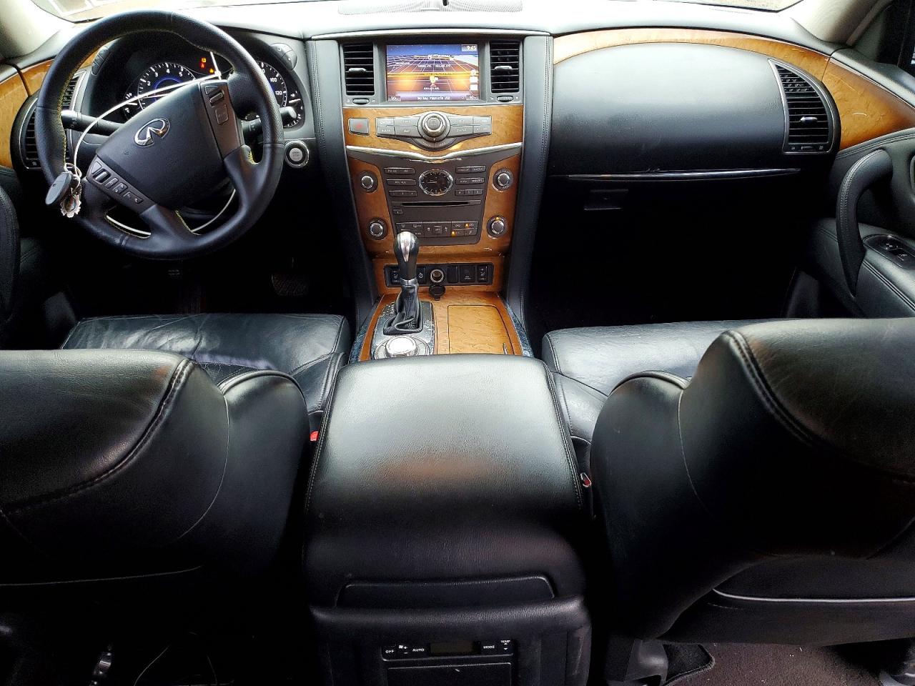 INFINITI QX56 2011 — 9