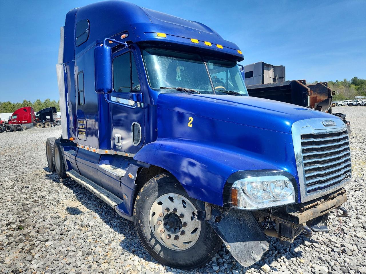 2004 FREIGHTLINER CONVENTIONAL ST120