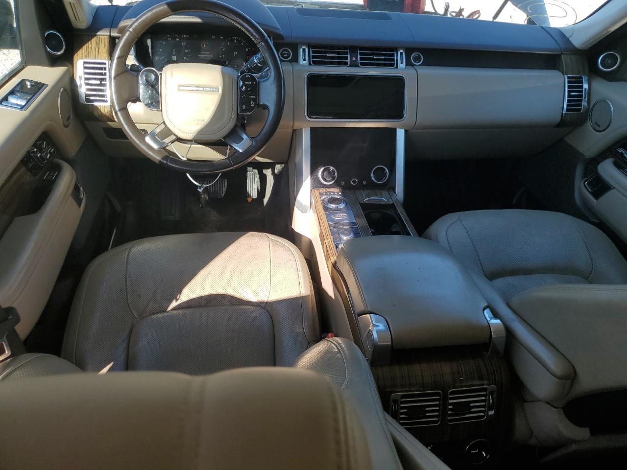 LAND ROVER RANGE ROVER 2018 — 9
