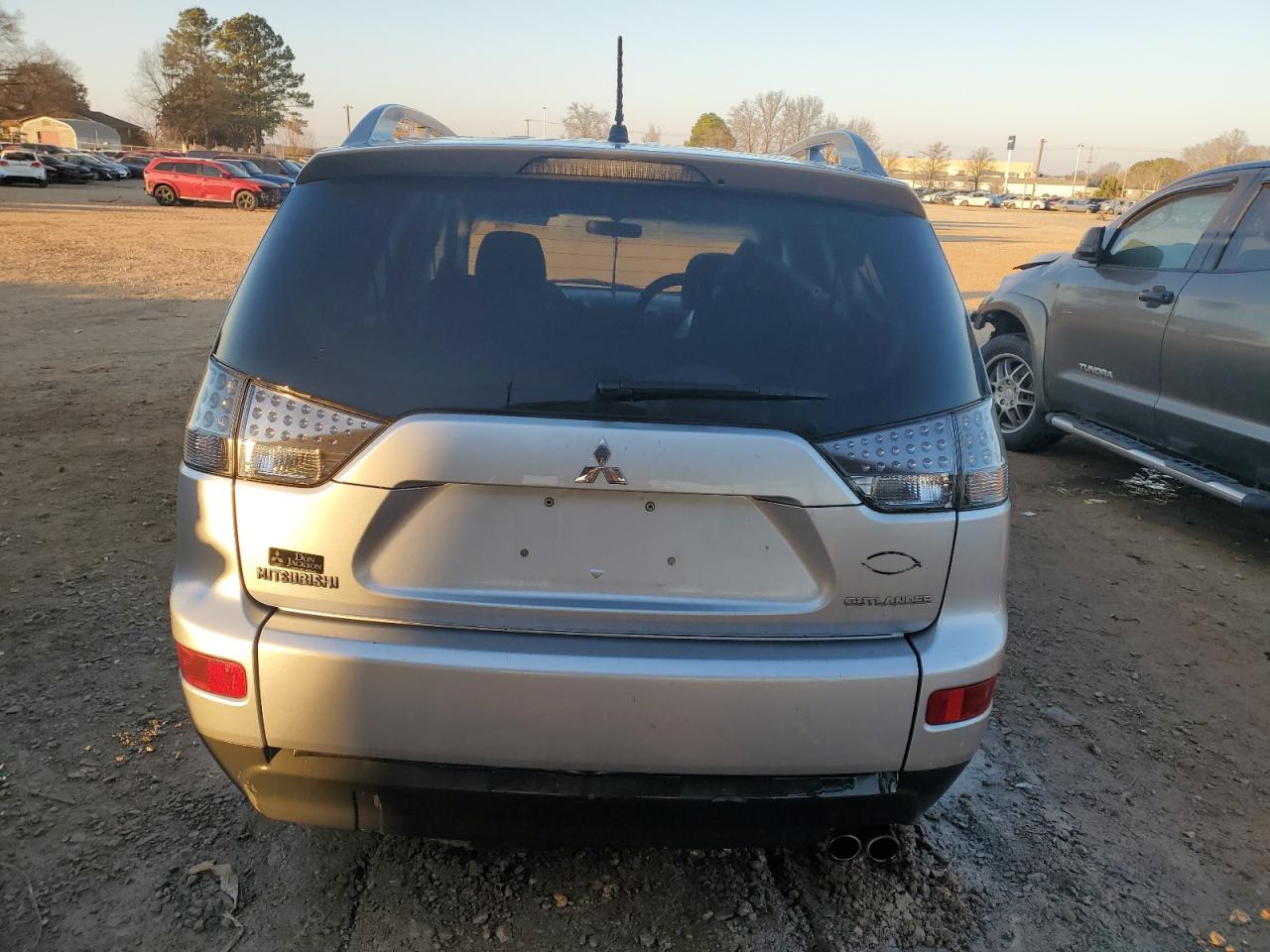 MITSUBISHI OUTLANDER 2007 — 7