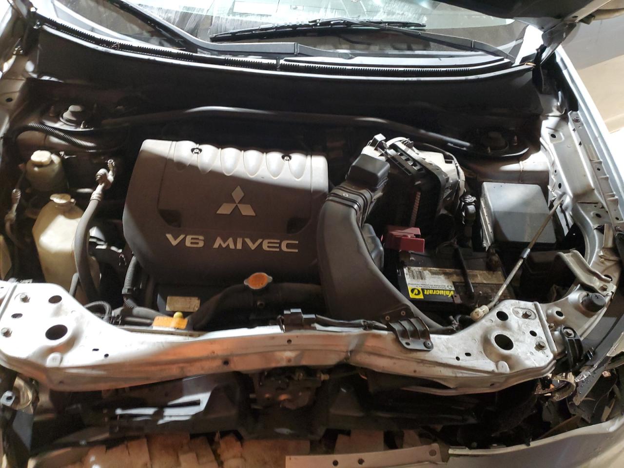MITSUBISHI OUTLANDER 2007 — 13