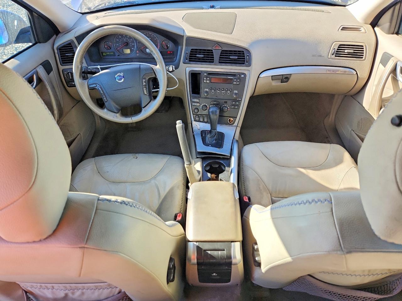 VOLVO XC70 2006 — 9