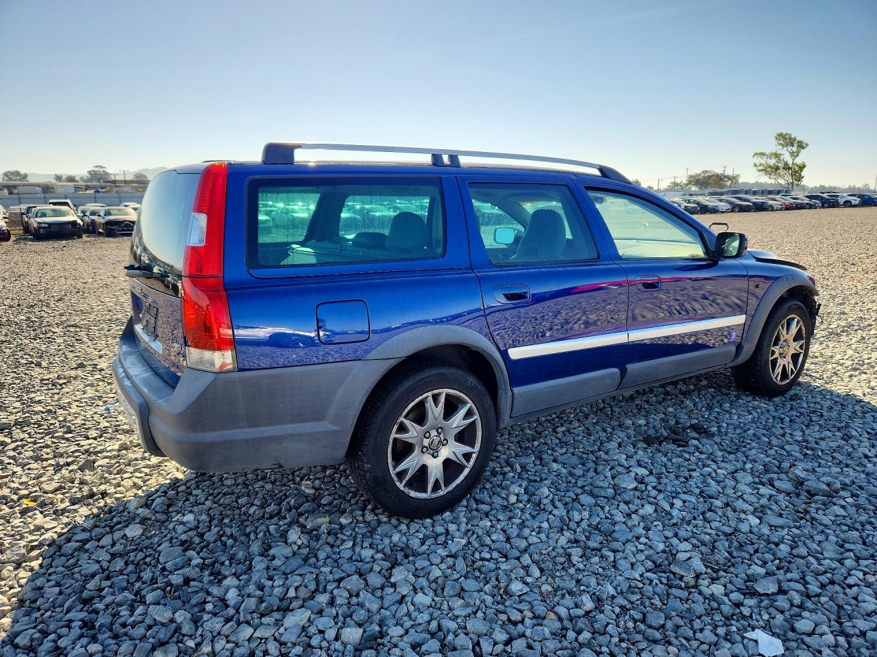 VOLVO XC70 2006 — 4