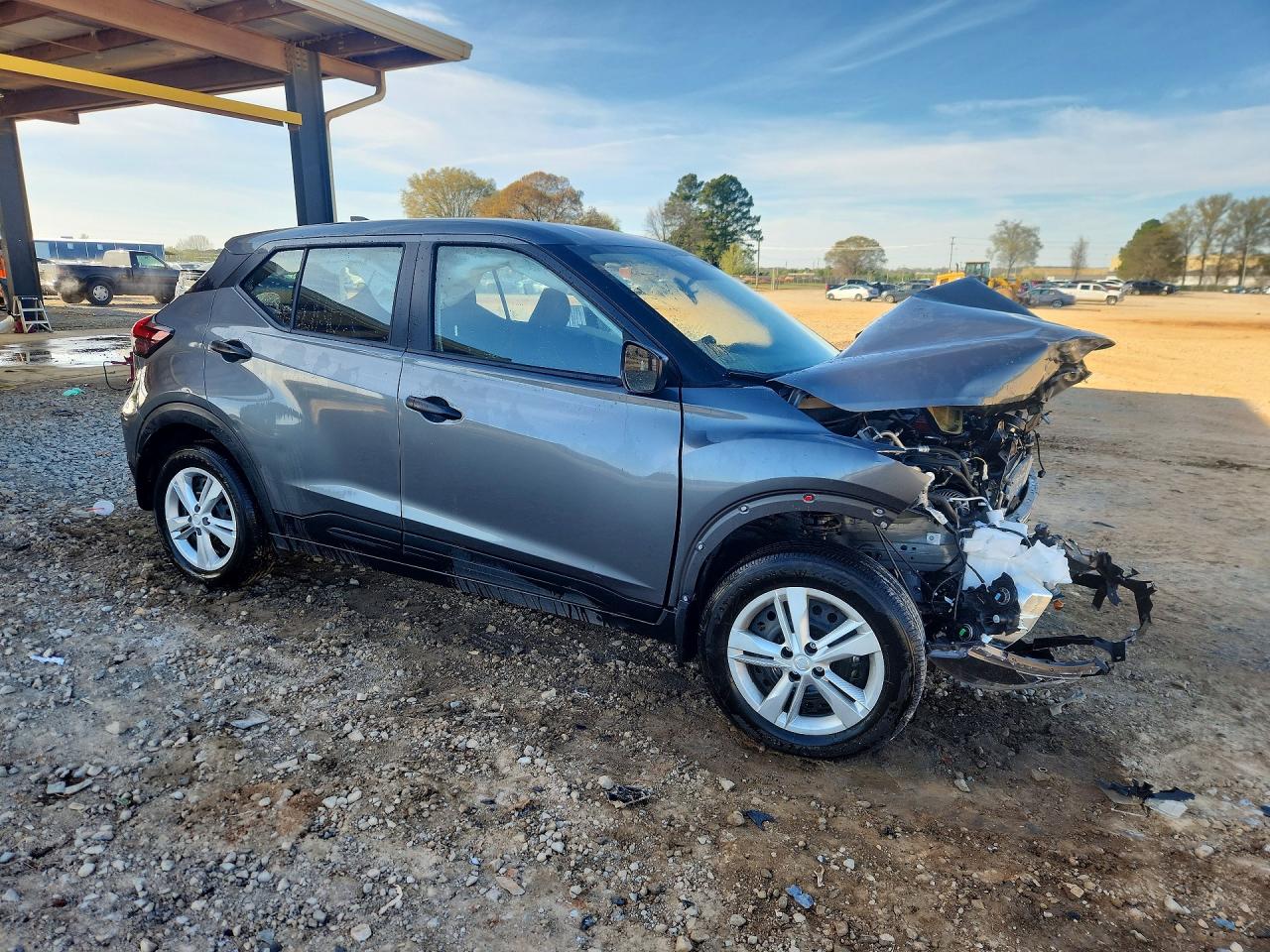 2025 NISSAN KICKS PLAY S