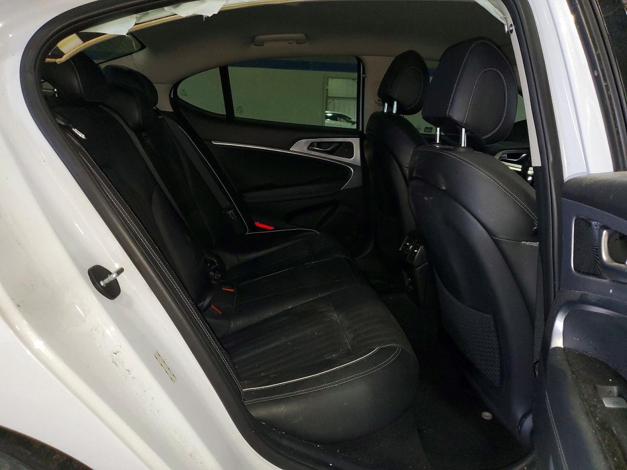 GENESIS G70 2019 — 11