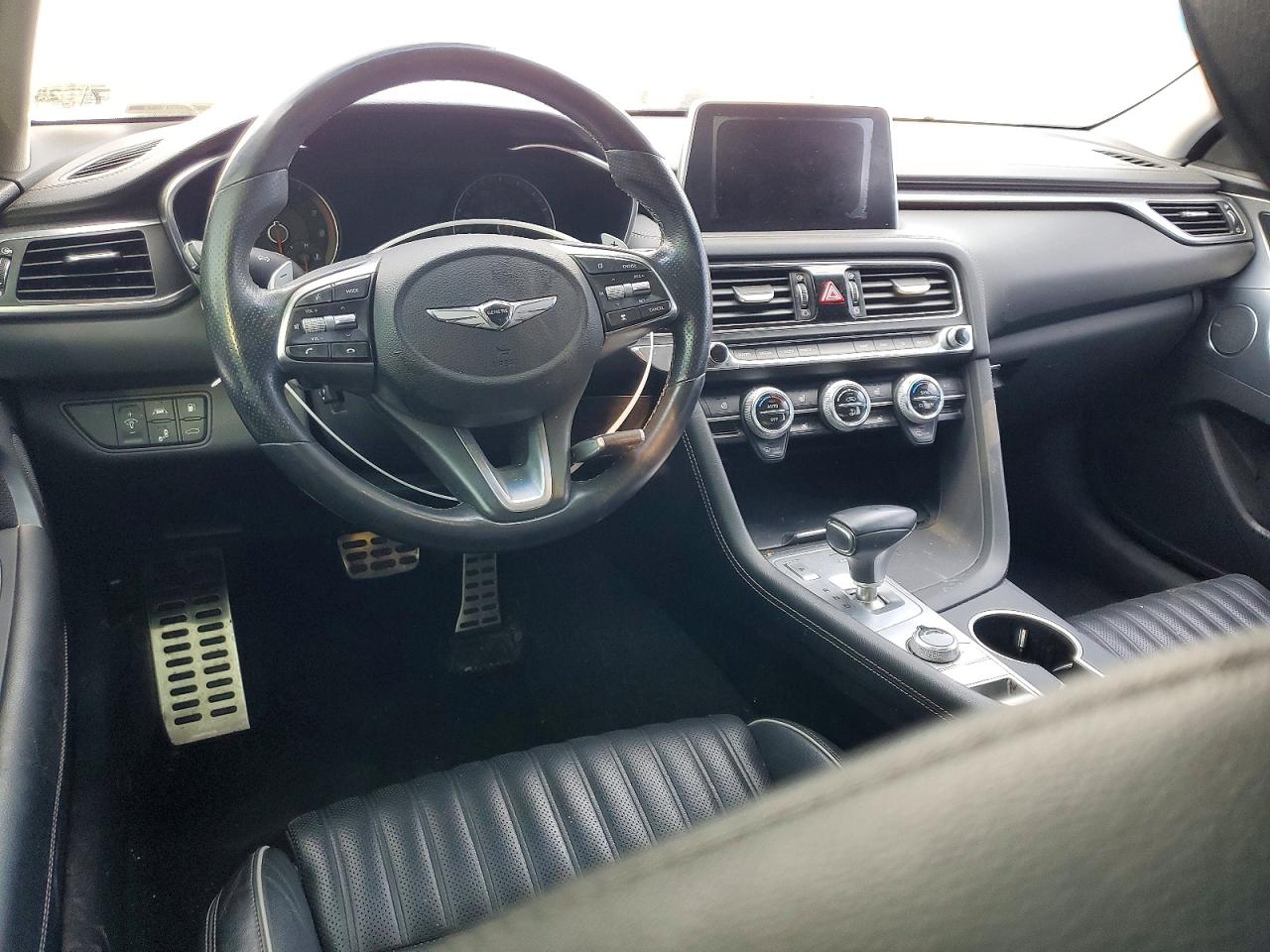 GENESIS G70 2019 — 9