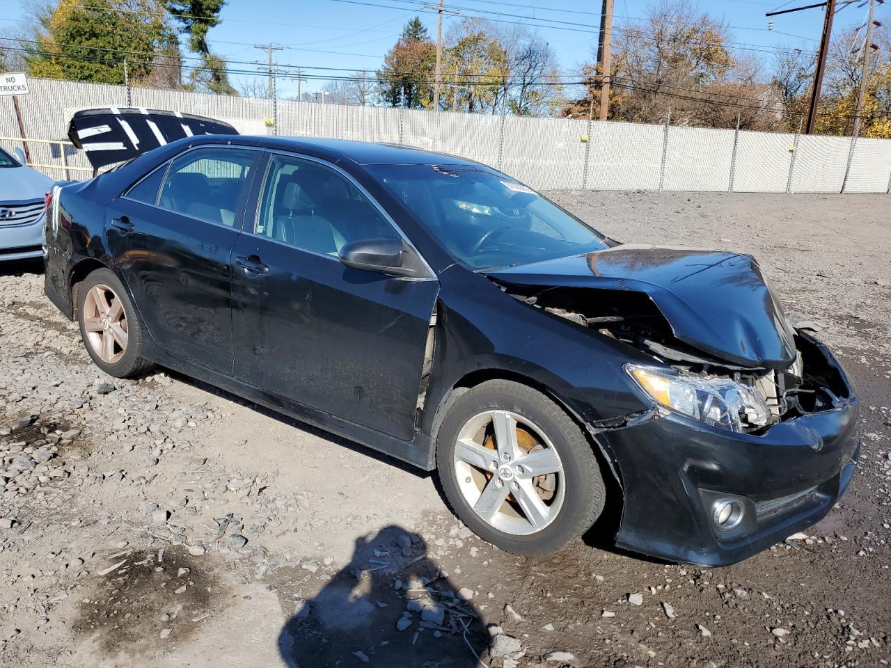 Toyota Camry 2012 — 4