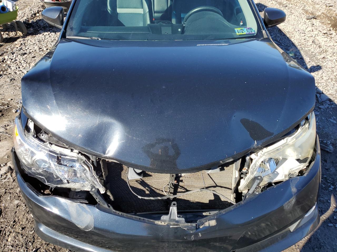 Toyota Camry 2012 — 11