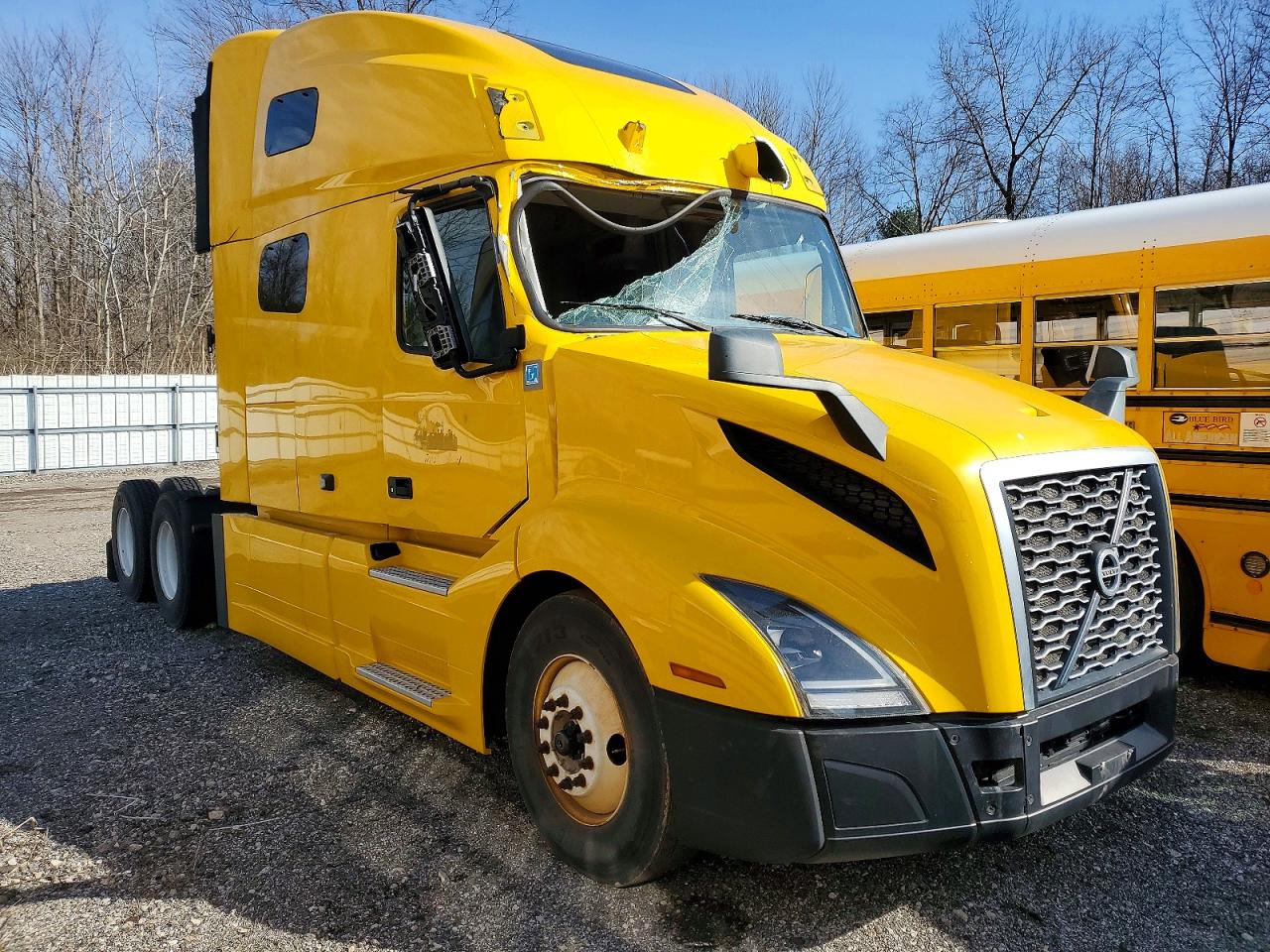 VOLVO VNL 2022 — 2
