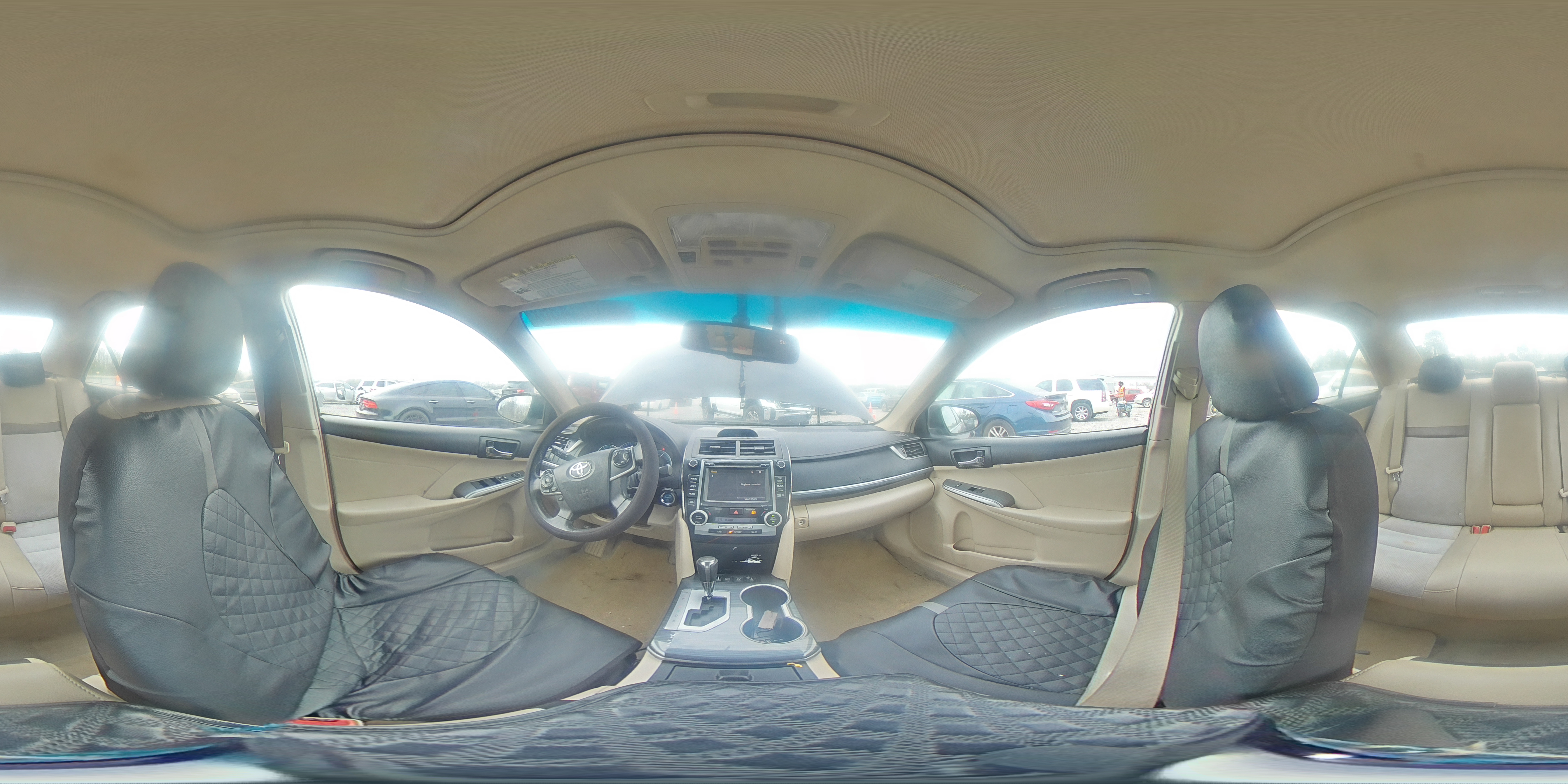 TOYOTA CAMRY HYBRID 2014 — 14