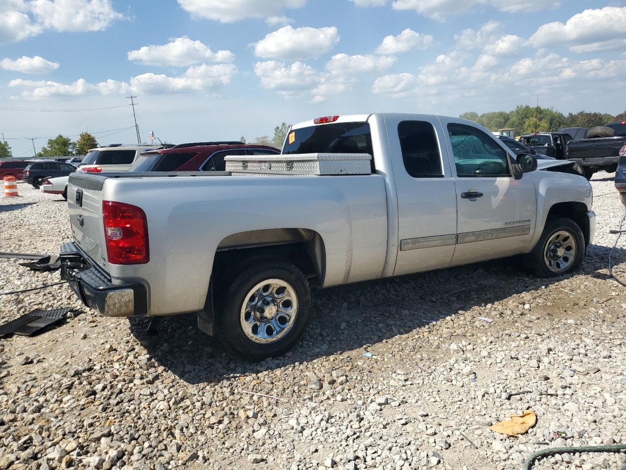 CHEVROLET SILVERADO 2011 — 4
