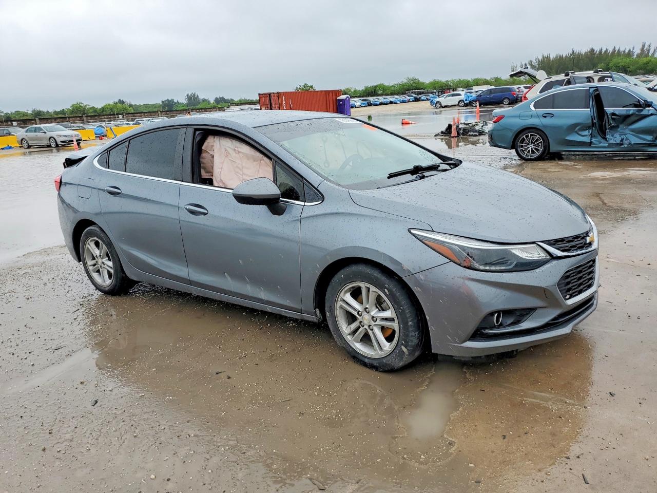 CHEVROLET CRUZE 2018 — 5