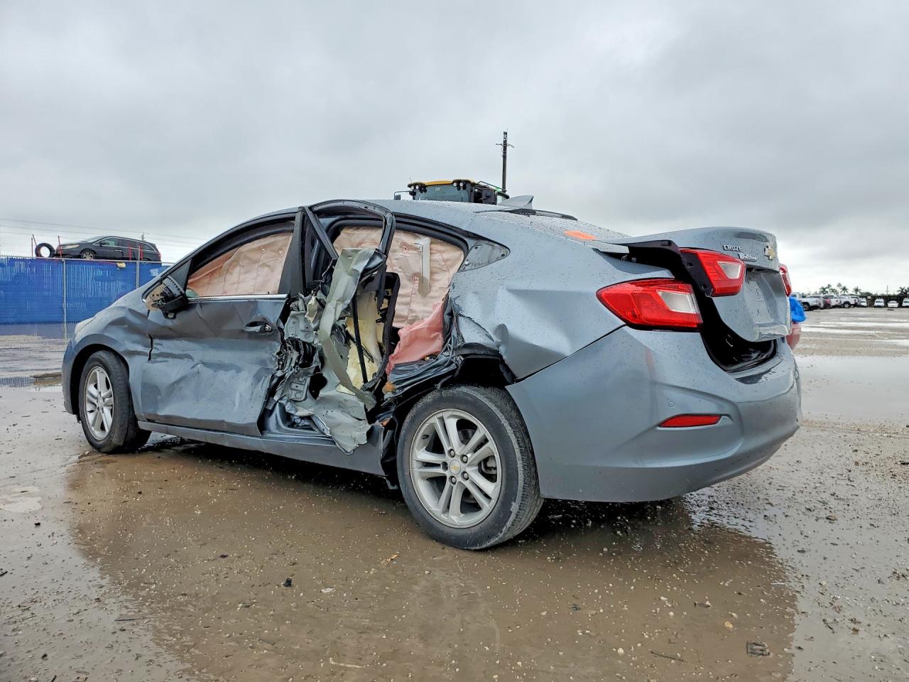 CHEVROLET CRUZE 2018 — 3