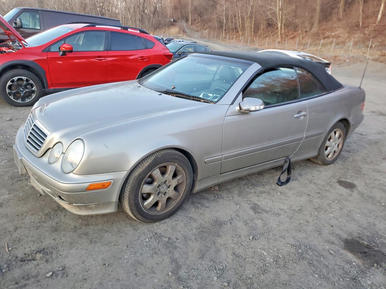2003 MERCEDES-BENZ CLK 320