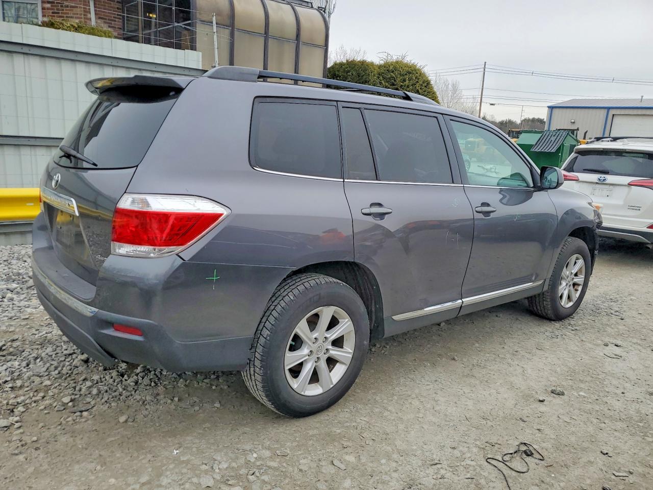 TOYOTA HIGHLANDER 2011 — 4