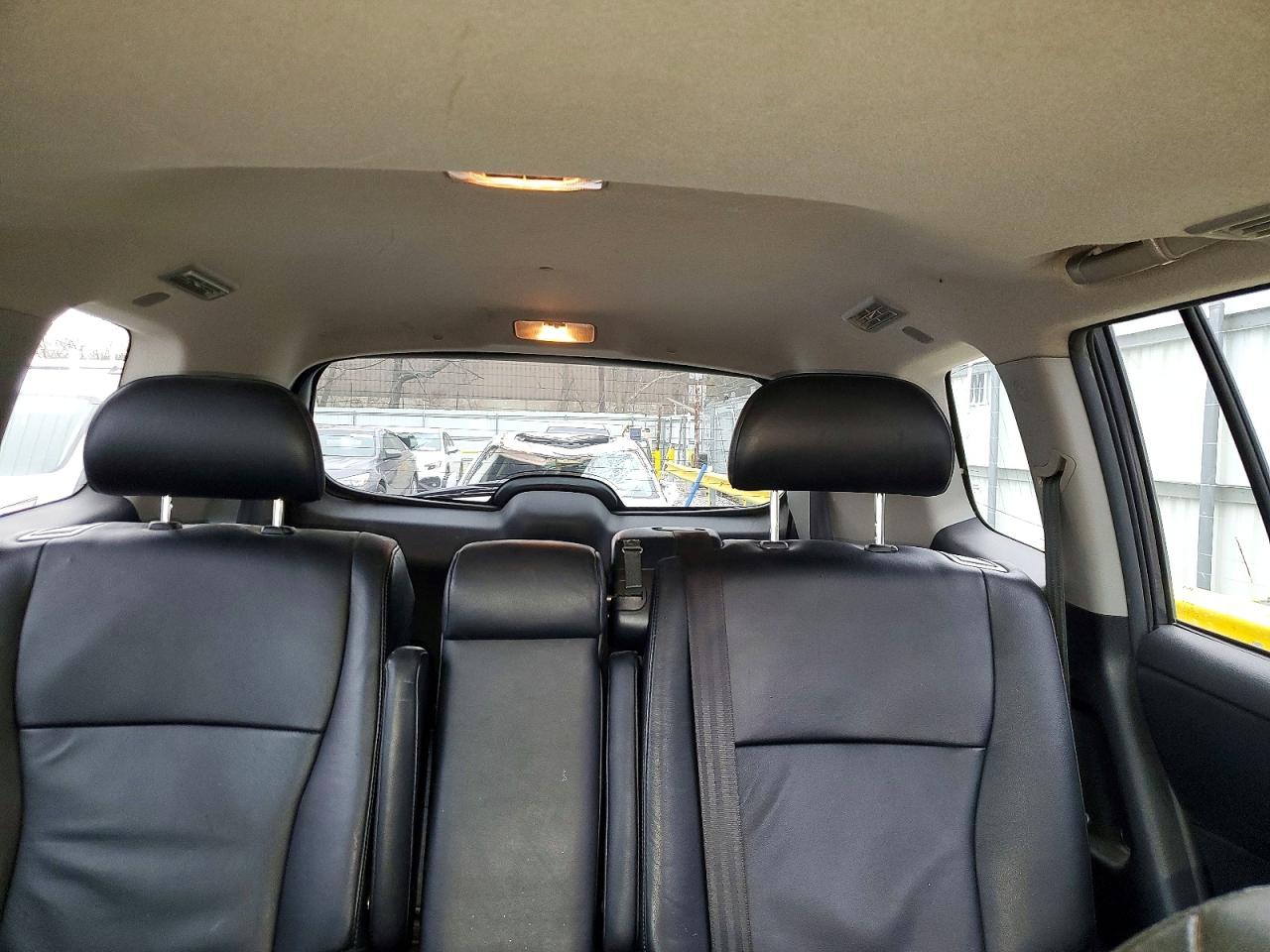 TOYOTA HIGHLANDER 2011 — 11