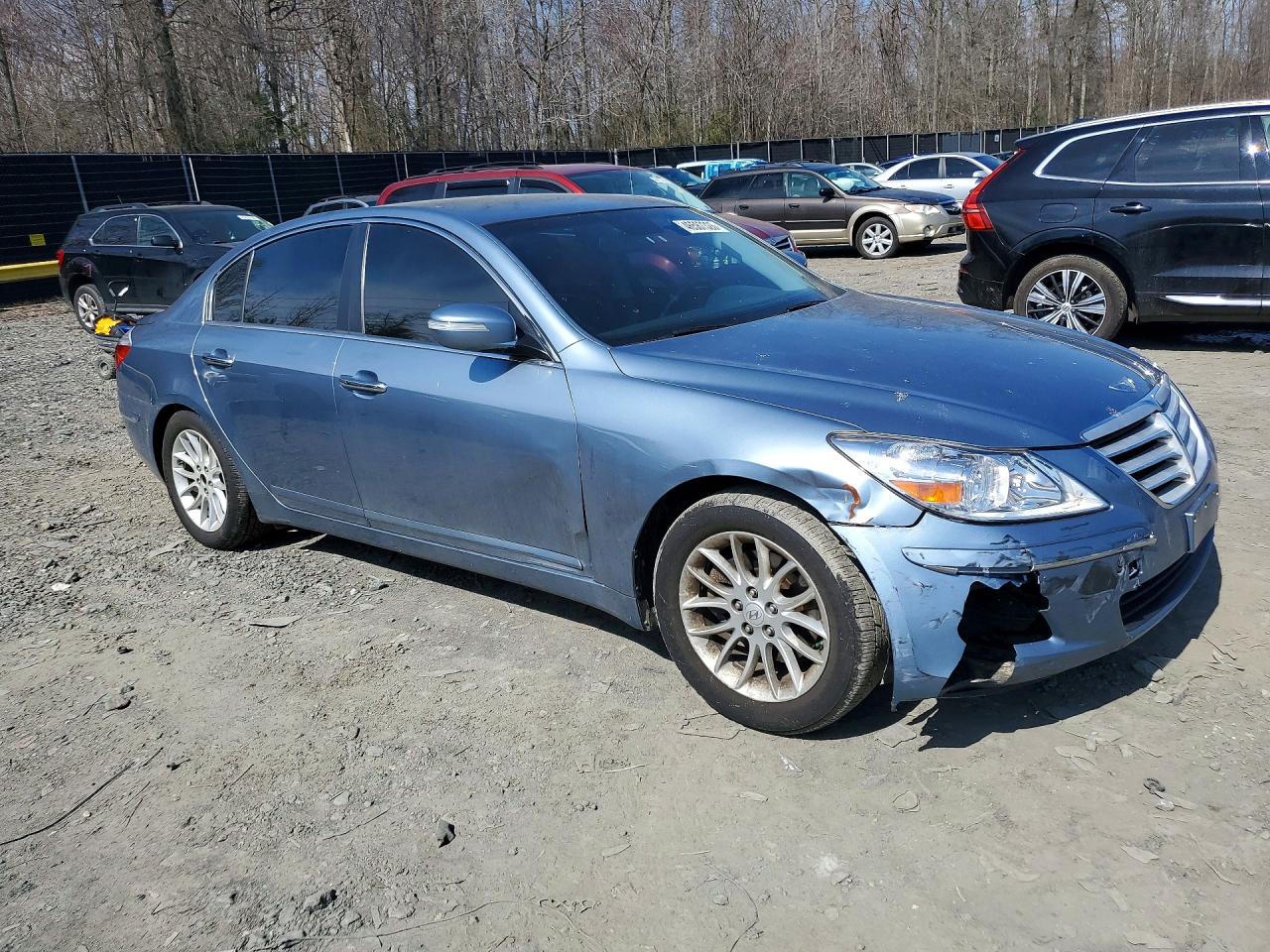 HYUNDAI GENESIS 2010 — 5