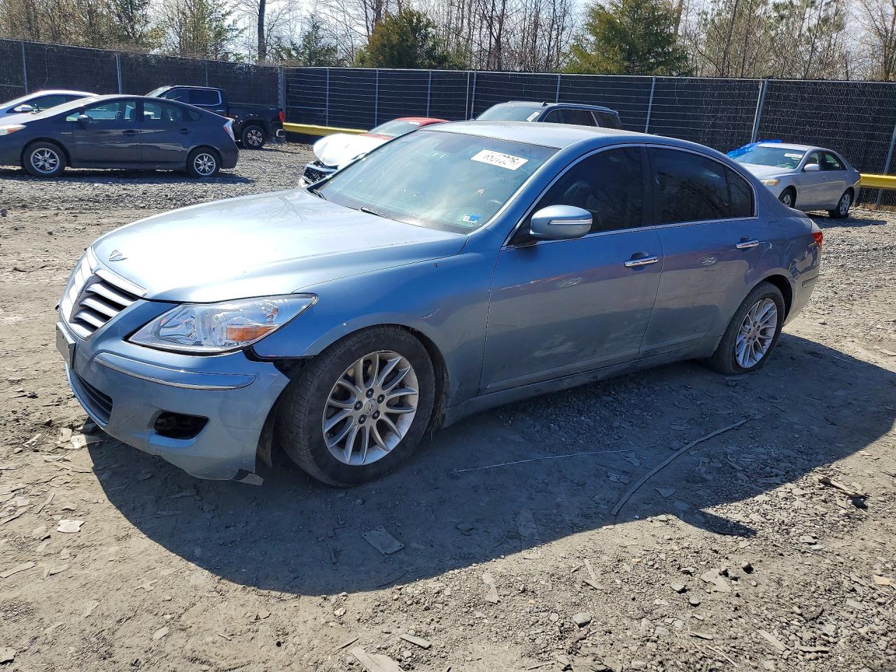 HYUNDAI GENESIS 2010 — 2