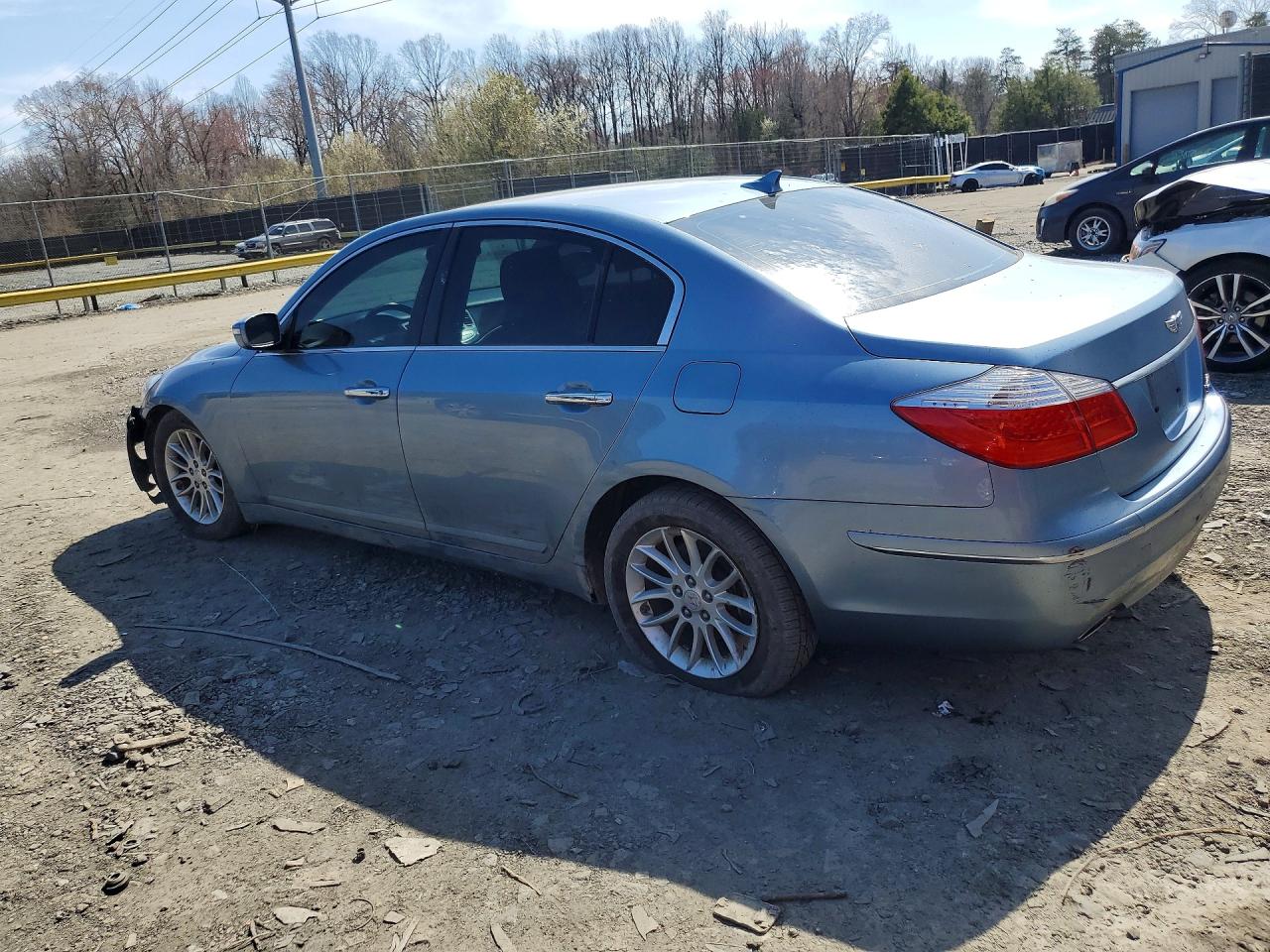 HYUNDAI GENESIS 2010 — 3