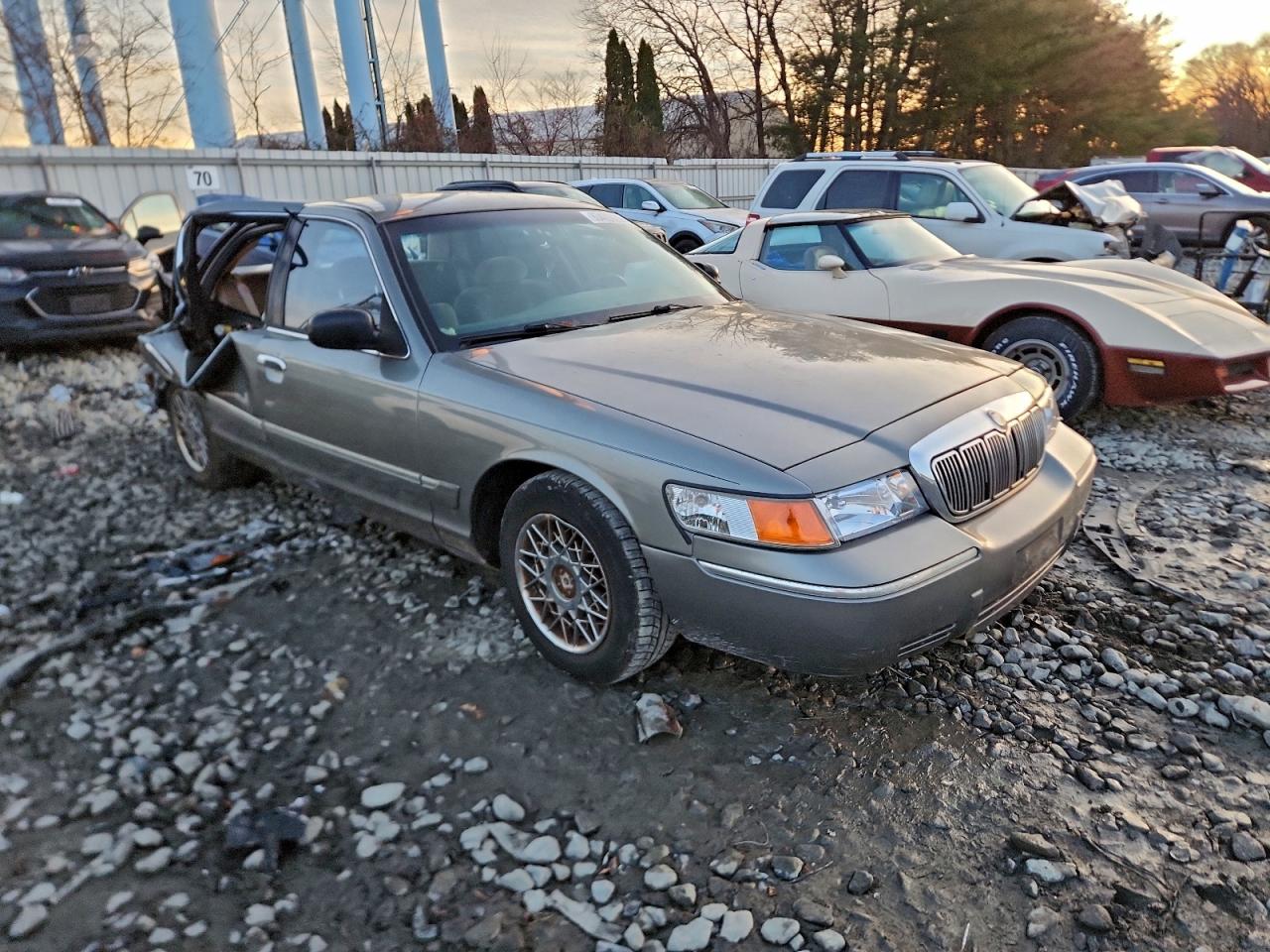MERCURY GRAND MARQUIS 2002 — 5