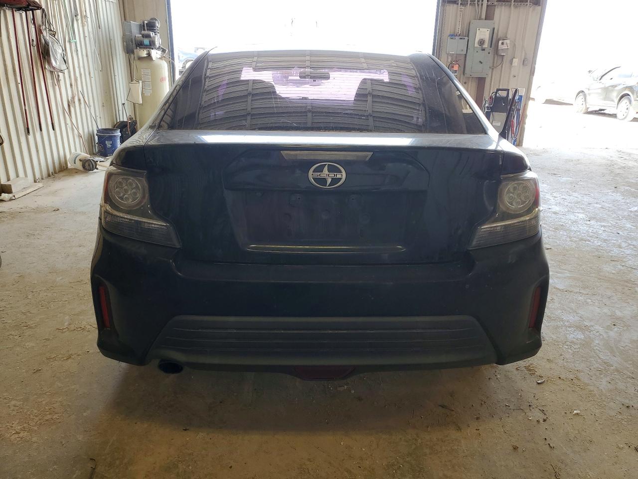 TOYOTA SCION 2014 — 7