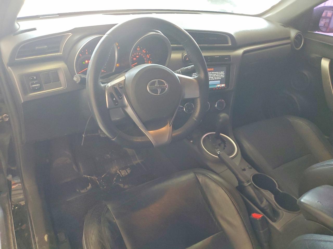 TOYOTA SCION 2014 — 9