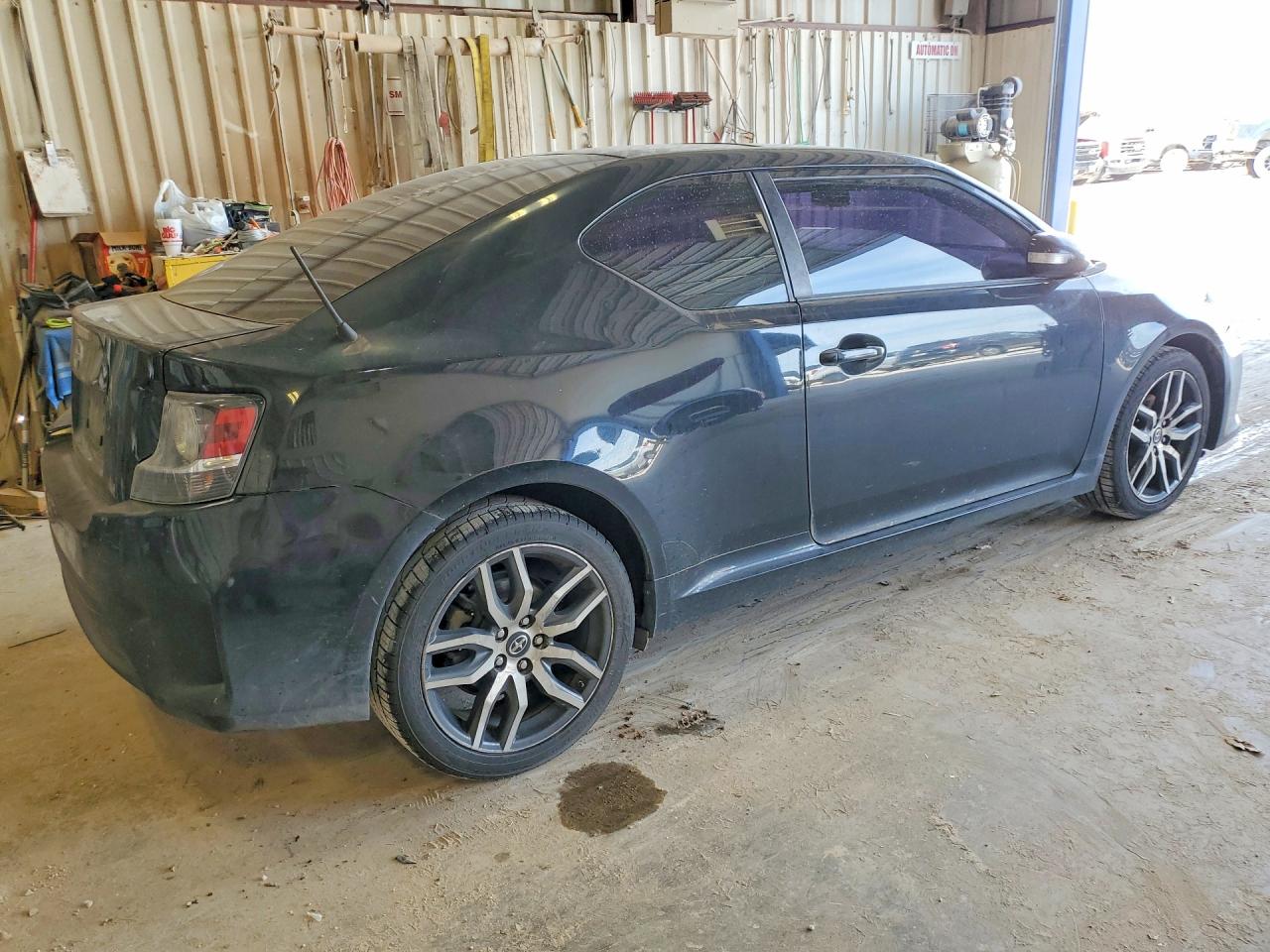 TOYOTA SCION 2014 — 4