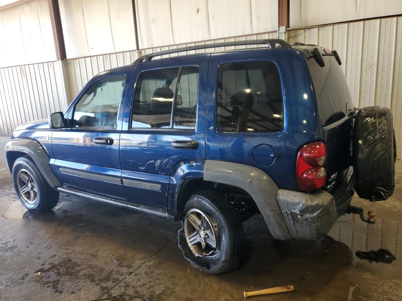JEEP LIBERTY 2005 — 3