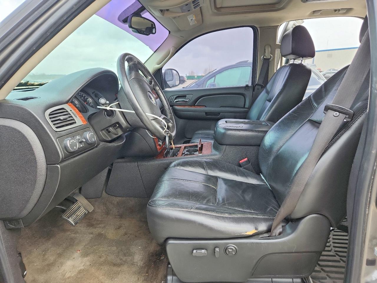 CHEVROLET TAHOE 2008 — 8