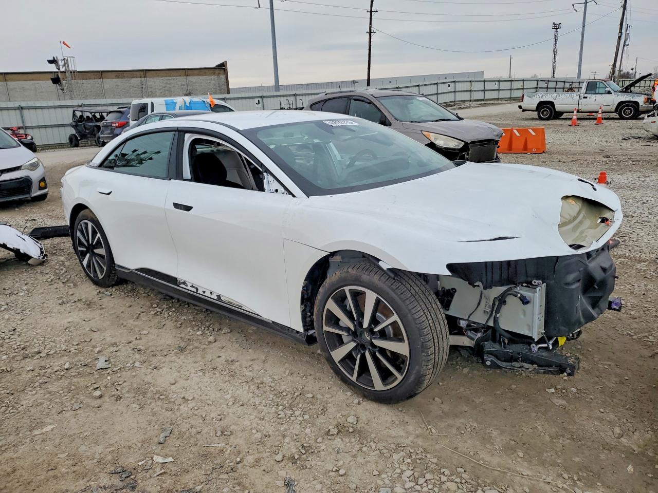 LUCID MOTORS AIR 2026 — 5