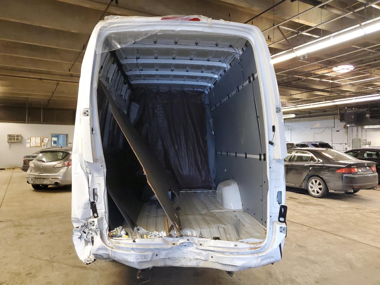MERCEDES-BENZ SPRINTER 2023 — 7