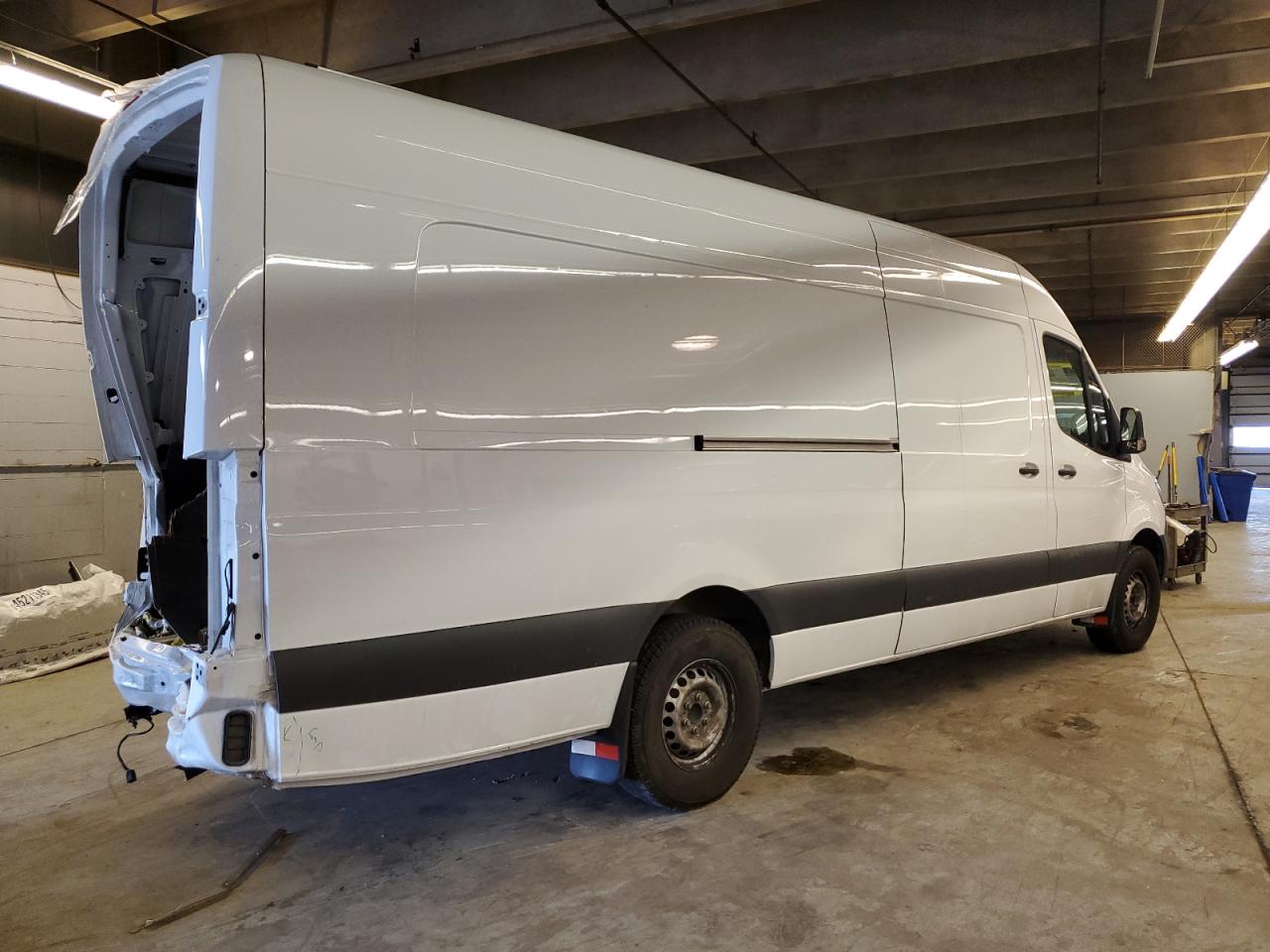 MERCEDES-BENZ SPRINTER 2023 — 4