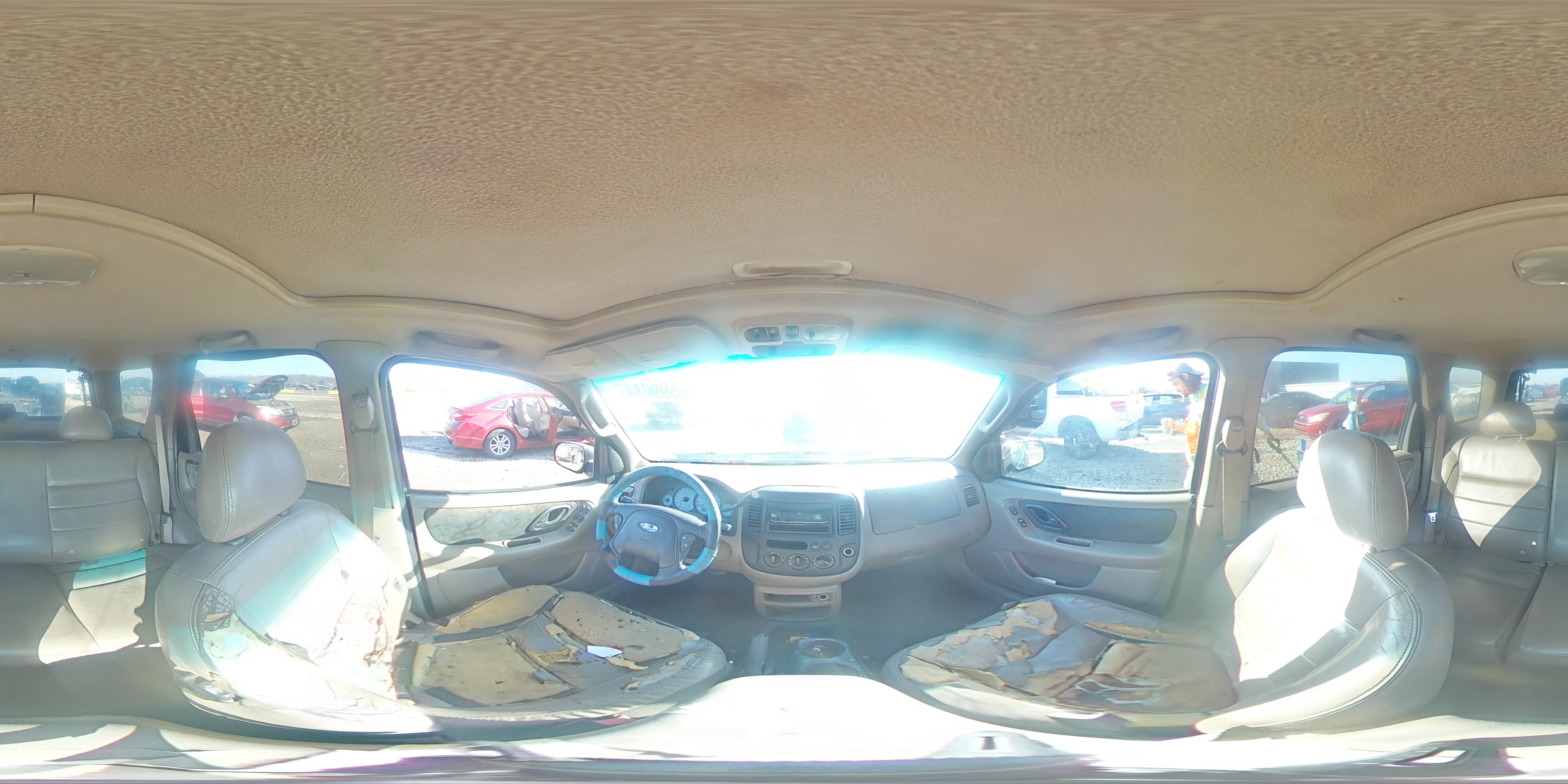FORD ESCAPE 2002 — 14