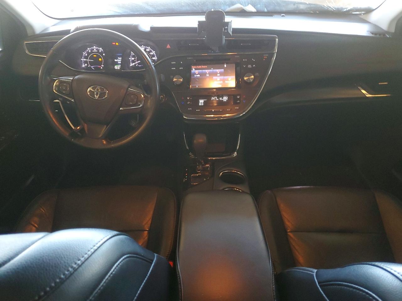 TOYOTA AVALON 2016 — 9