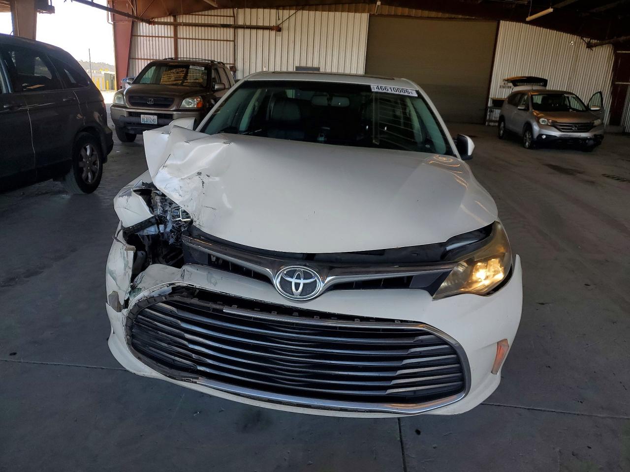 TOYOTA AVALON 2016 — 6