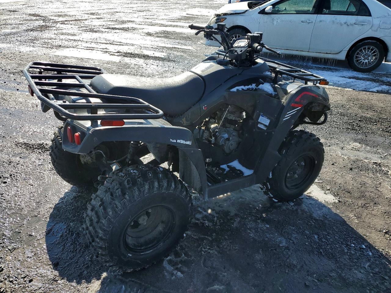 KAWASAKI KVF300 2023 — 5