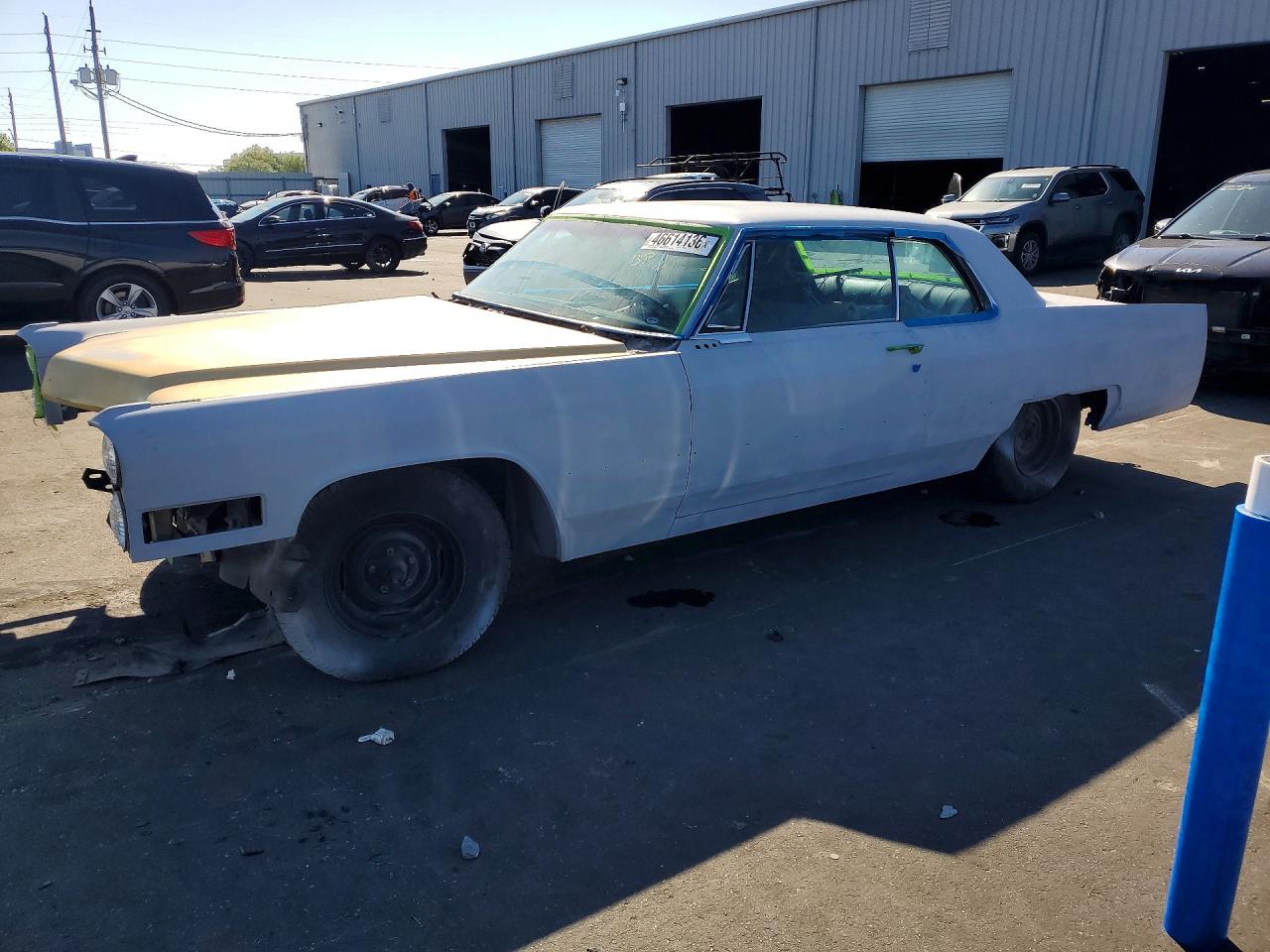 CADILLAC COUPDEVILL 1966 — 2