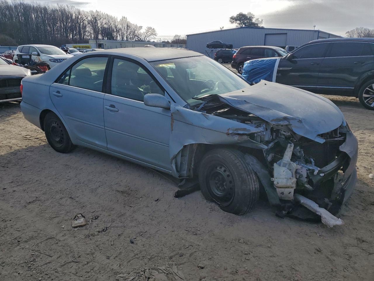 2005 TOYOTA CAMRY LE