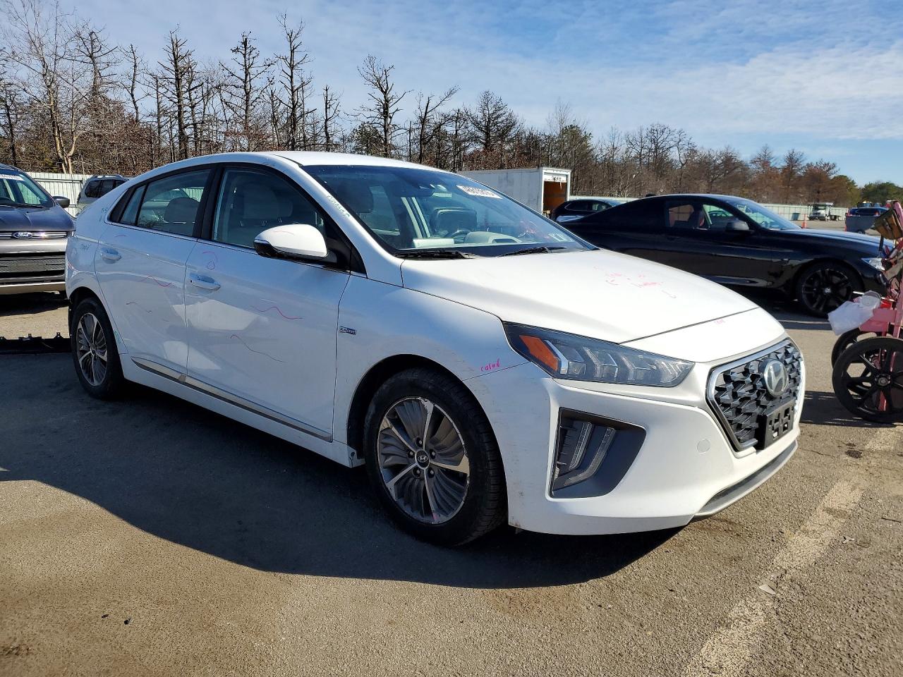 2020 HYUNDAI IONIQ PLUG-IN HYBRID SEL