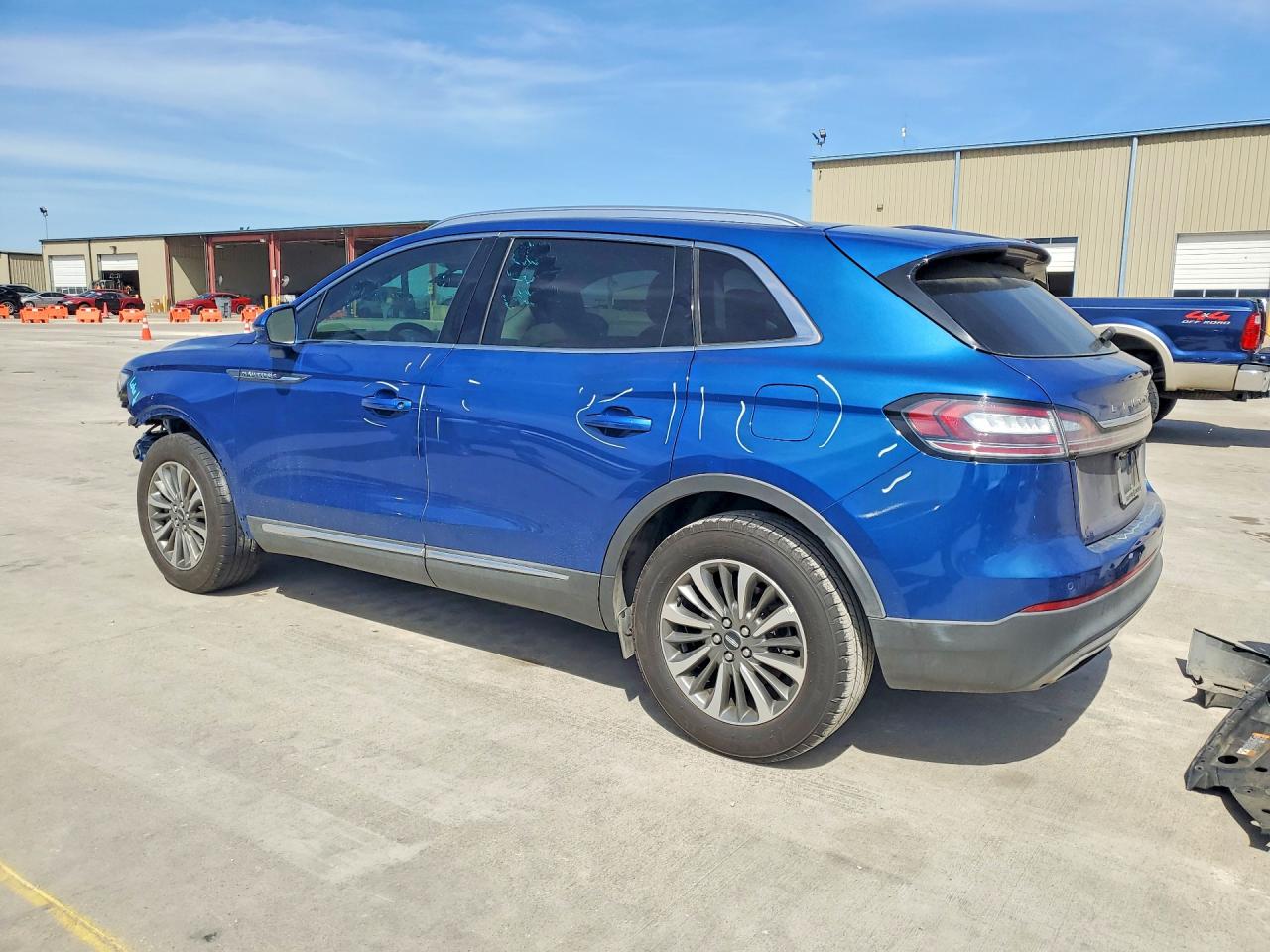 LINCOLN NAUTILUS 2020 — 3