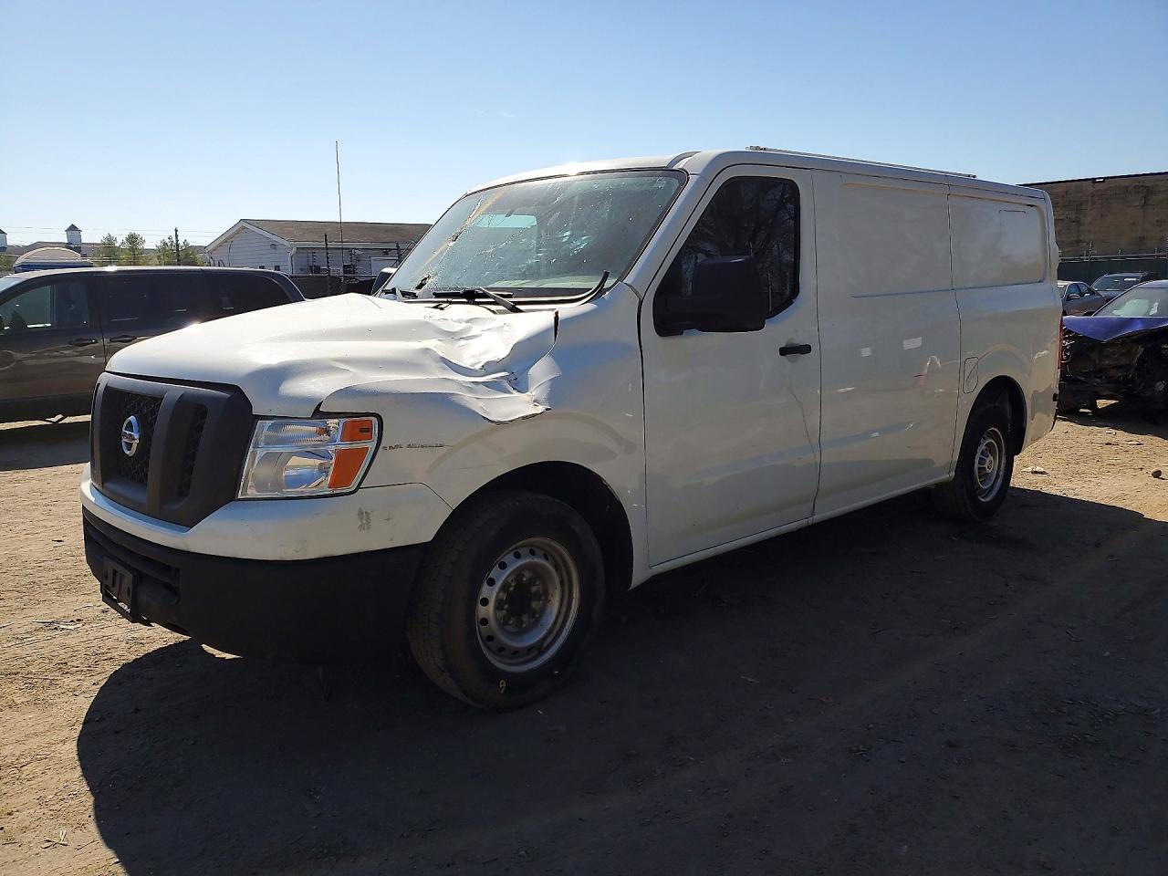 2013 NISSAN NV 1500