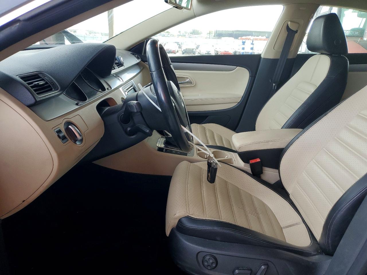 VOLKSWAGEN CC 2012 — 8