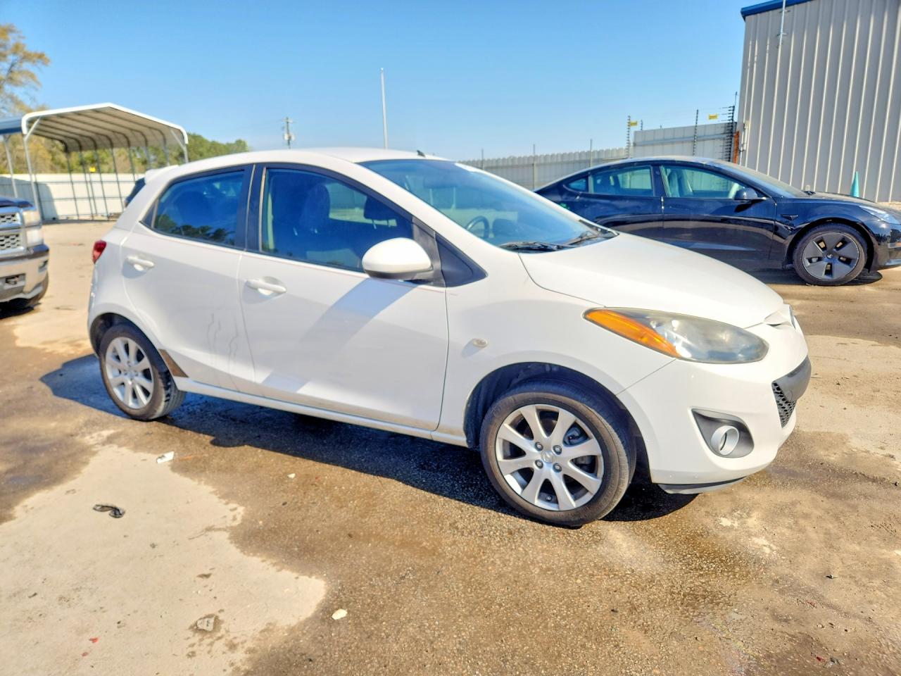 MAZDA MAZDA2 2011 — 5
