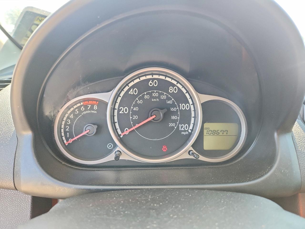 MAZDA MAZDA2 2011 — 10