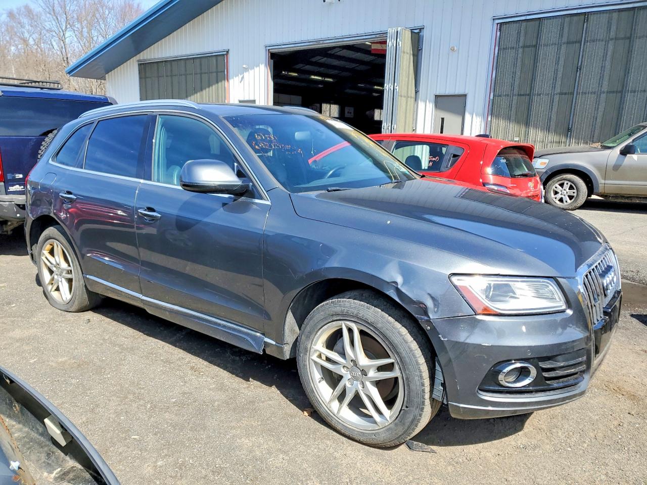 AUDI Q5 2015 — 5